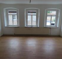 Helle, renovierte 1-Zimmer-Wohnung in der Innenstadt - Kitzingen