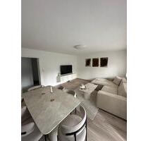 Schöne 3,5 Zimmerwohnung mit gr. Balkon und Einbauküche - Aalen Attenhofen