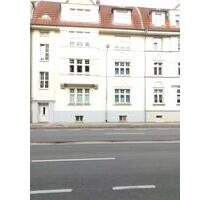 Gepflegte 4-Zimmer-Wohnung mit Wintergarten in Weststadt - Schwerin
