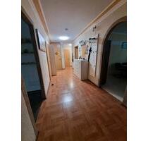 5-Zimmer-Wohnung von Privat - 410.000,00 EUR Kaufpreis, ca.  113,00 m² in Regensburg (PLZ: 93057) Gallingkofen