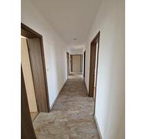 Schöne 4-Zimmer-Wohnung mit Balkon und Einbauküche in Tapfheim