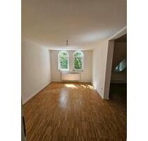 Charmante Altbau- Dachgeschosswohnung 65m² Frisch saniert - Herford Diebrock