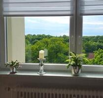 Vollständig renovierte 3-Zimmer-Wohnung mit Balkon und Weitblick - Langenhagen Brink