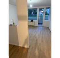NEU Sanierte 1-Zi-Whg mit Balkon in Oberrad 1.8.2025 zu vermieten - Frankfurt am Main