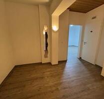 Schöne, helle 2,5-Zimmer-Erdgeschosswohnung mit Küche in Herne