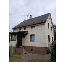 Haus zum Verkaufen - 310.000,00 EUR Kaufpreis, in Pforzheim (PLZ: 75175)