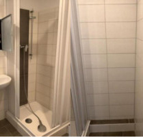 Schöne 4-Raum Wohnung im 04. OG - rechts - Michael-Faraday-Straße 3 - Schwerin Mueß