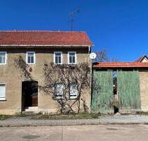 Sanierungsbedürftiger 3-Seitenhof in Sömmerda OT Sprötau