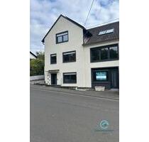 Traumhafte frisch sanierte 4-Zimmer-Wohnung mit Deko-Kamin und privatem Terrassen - Kirn