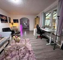 2,5-Zimmer-EG-Wohnung mit Terrasse & Garten nahe Wacken - Schenefeld