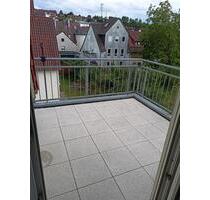 renovierte 2 Zimmerwohnung mit herrlichen Blick ins Kochert - Oedheim