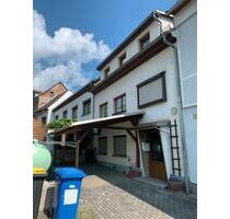 Einfamilienhaus mit 9 Zimmer 180qm ohne Marklergebühren - Werdau