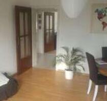 Sonnige sehr zentrale 3-Zimmer-Whg. Balkon, Nähe Bhf. Ehrenfeld - Köln