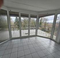 Schöne ruhige 2ZKB mit Wintergarten und Terrasse - Pirmasens