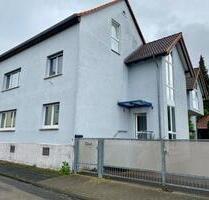 Zwei Zimmer-Wohnung - 700,00 EUR Kaltmiete, in Großkrotzenburg (PLZ: 63538)