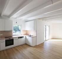 Energieeffiziente Penthousewhg.-2 ZKB mit Aufzug, Terrasse, EBK u. überdachtem Stellplatz in Bad Ems