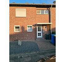 3,5 Zimmer Haus mit Garten in HückelhovenRatheim zu vermieten
