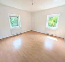 **Wohn(t)raum: +frisch gestrichen +Laminat +neues Tageslichtbad +eigener Garten** - Marl Alt-Marl