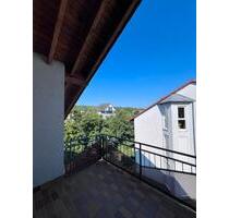 Helle 2 Zimmer Maisonette Wohnung in Kirchheim Ötlingen - Esslingen am Neckar Oberesslingen