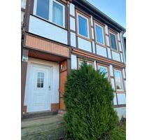 Großes Haus mit 6 Zimmern - 1.000,00 EUR Kaltmiete, ca.  140,00 m² in Kalbe (Milde) (PLZ: 39624)