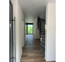 Exklusiver Neubau, 3 ZBK Wohnung in Neunkirchen Nähe Siegen
