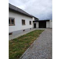 Einfamilienhaus - 950,00 EUR Kaltmiete, in Maxhütte-Haidhof (PLZ: 93142)