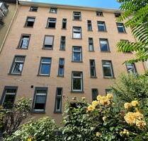 Dachgeschoss-Wohnung Altbau Sachsenhausen - zentral und ruhig - Frankfurt am Main Oberrad