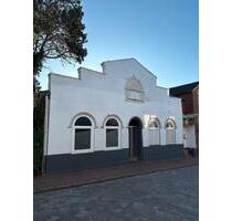 Gewerberäume zu vermieten - 1.200,00 EUR Kaltmiete, ca.  166,00 m² in Neustadt in Holstein (PLZ: 23730)