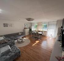 Schöne 4 Zimmer Wohnung 92qm Kernsaniert mit Balkon Garage Top - Ulm Obertalfingen