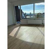 Helle 1 Zi. Whg mit Balkon in Stadtmitte - Hildesheim