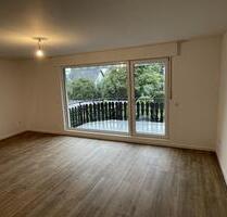 Erstbezug nach Renovierung - moderne Wohnung in Köln-Langel mit großem Balkon in Rheinnähe