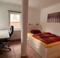 2 Zimmer Appartement Untertürkheim nähe Mercedes Daimler - Stuttgart Luginsland