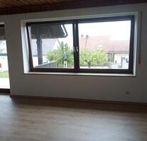 Haus in Monheim zu vermieten - 1.200,00 EUR Kaltmiete, in Monheim (PLZ: 86653)