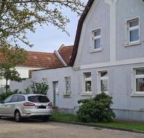 gr. Einfamiliehaus, Drei-Seitenhof, ehem. Bauerhof - Hohe Börde