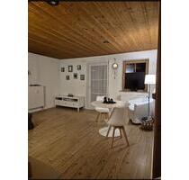 2 Zimmer Terrassenwohnung - 850,00 EUR Kaltmiete, ca.  58,00 m² in Benediktbeuern (PLZ: 83671)