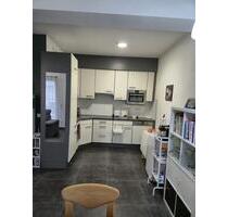 Attraktive 2-Zimmer-Wohnung mit Balkon in zentraler Lage von Trier – bezugsfrei ab 01.03.2025