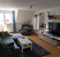 Dachgeschosswohnung, 105 qm2 + Stellplatz - Sulzbach-Rosenberg