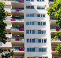 Tolle Aussicht! 3 Zimmer mit Balkon und Wannenbad! - Dresden Blasewitz