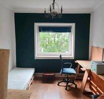 1 12 Zimmer zur vermieten in Hamburg Altona