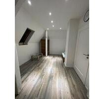 Zentrale DG Wohnung zu vermieten - Rheda-Wiedenbrück