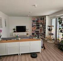 SchöneHelle 2-Zimmer-Wohnung - 1.550,00 EUR Kaltmiete, ca.  75,00 m² in Umkirch (PLZ: 79224)