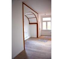 großzügige und helle 3-Raumwohnung in guter Lage von Apolda