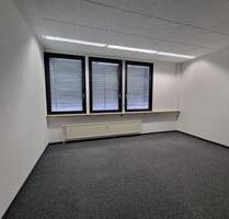 PROVISIONSFREI - Büroräume und Lagerräume in Frankfurt-Fechenheim - Frankfurt am Main