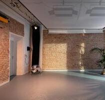 BüroLoft,Atelier in Neukoelln1 Jahr evtl. langristig KALTMIETE: - Berlin Neukölln