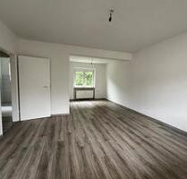 Renovierte 4 Zimmer Wohnung zum verlieben! - Essen Stadtbezirk VII