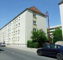 4 Raum-Wohnung mit Balkon - 425,00 EUR Kaltmiete, in Weißwasser (Oberlausitz) (PLZ: 02943)