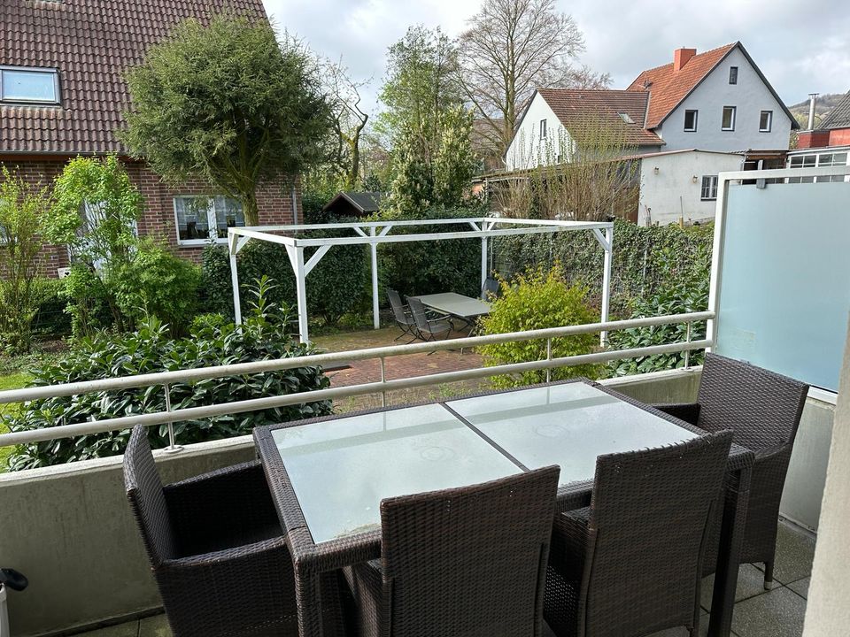 Charmante 3-Zimmer-Wohnung m. Balkon, Carport & optio Einbauküche - Borgholzhausen