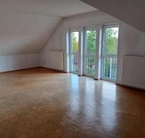 2-Zimmer-Dachgeschosswohnung mit EBK und Garage in Fulda-Haimbach