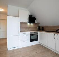 Moderne Dachgeschoss Wohnung in Moordorf - Südbrookmerland
