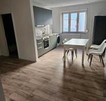 Geschmackvolle, neu renovierte, möblierte 4-WG Zimmer Würzburg